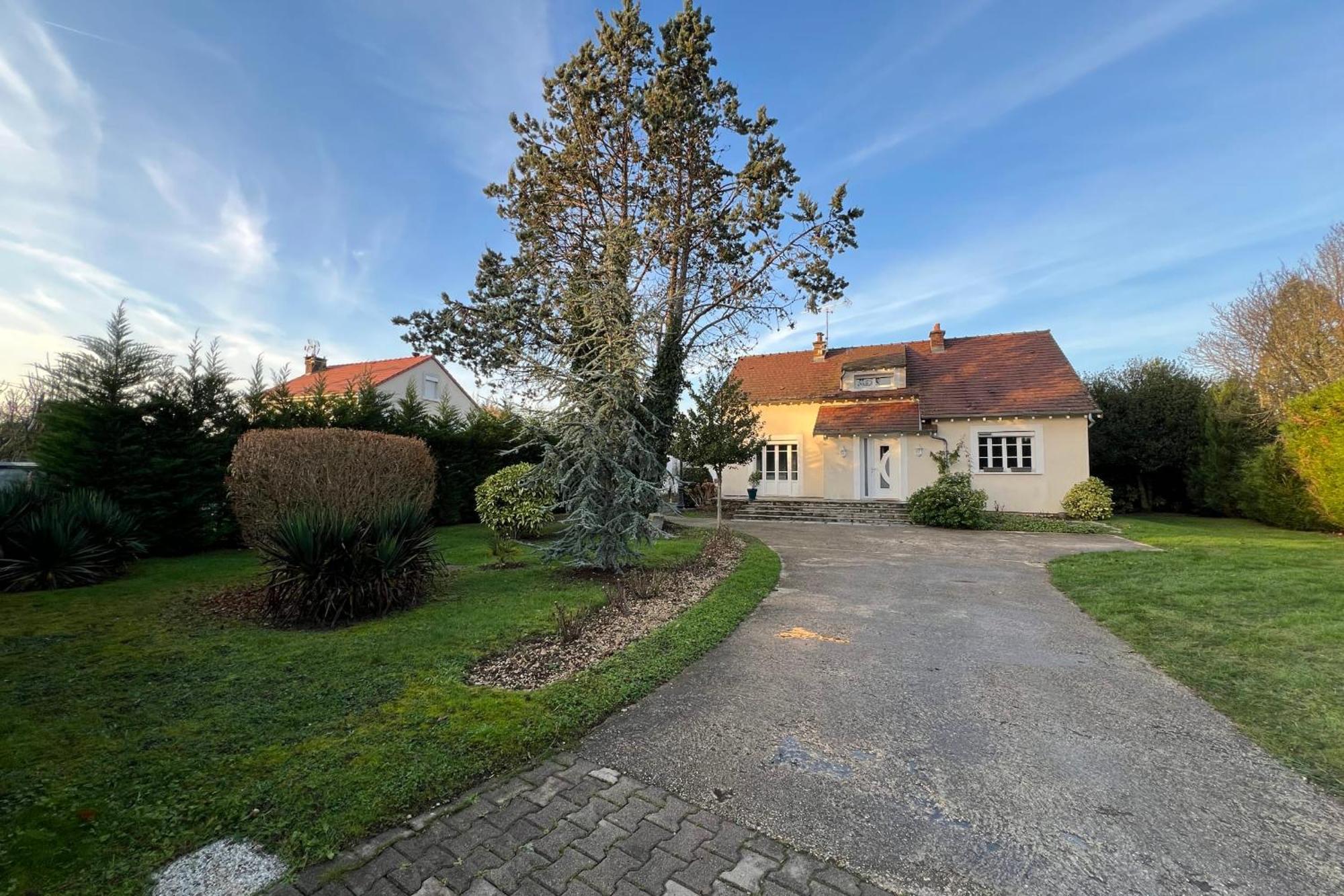 Les Sablons Villa La Houssaye-en-Brie Eksteriør billede