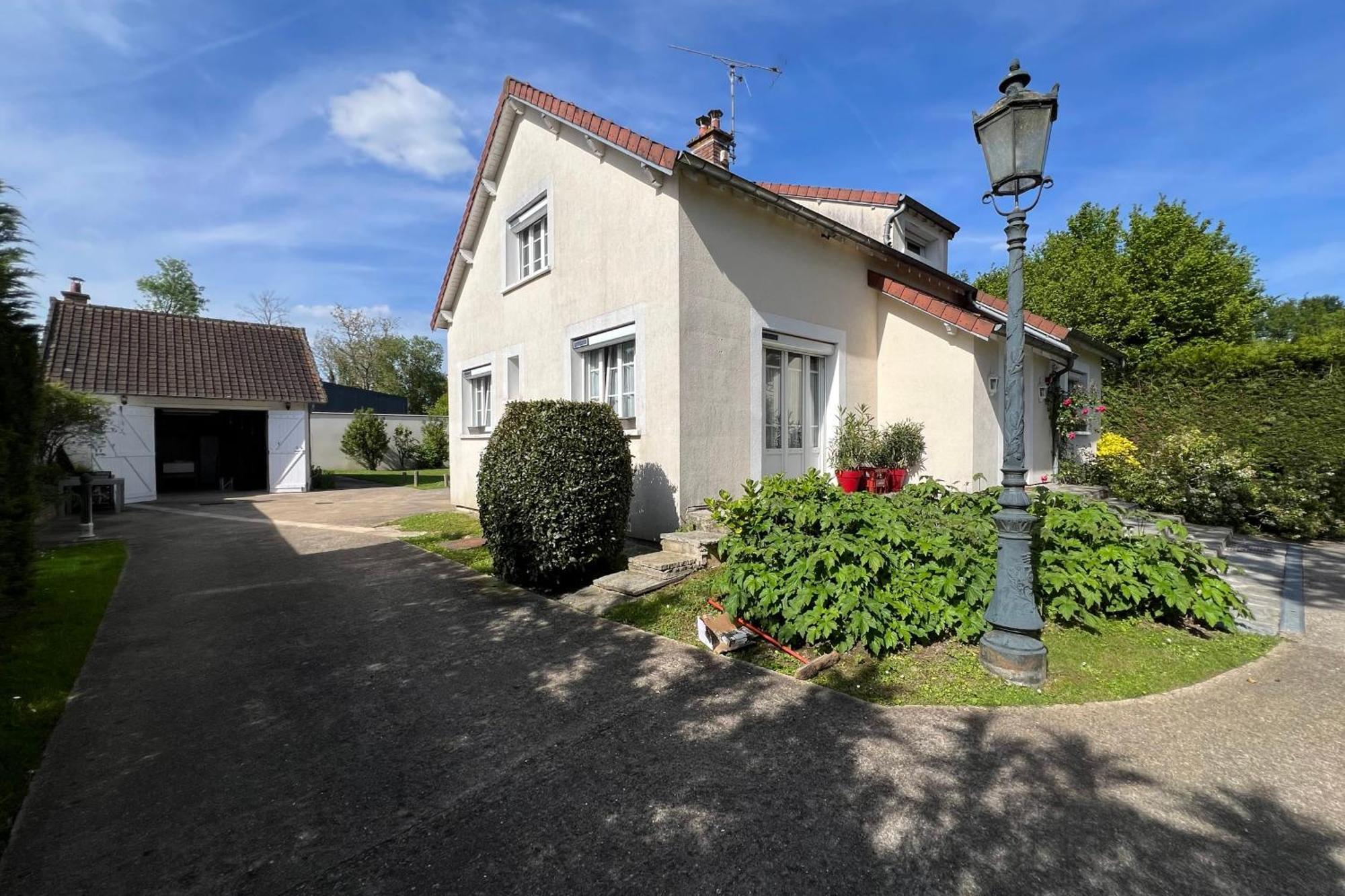 Les Sablons Villa La Houssaye-en-Brie Eksteriør billede